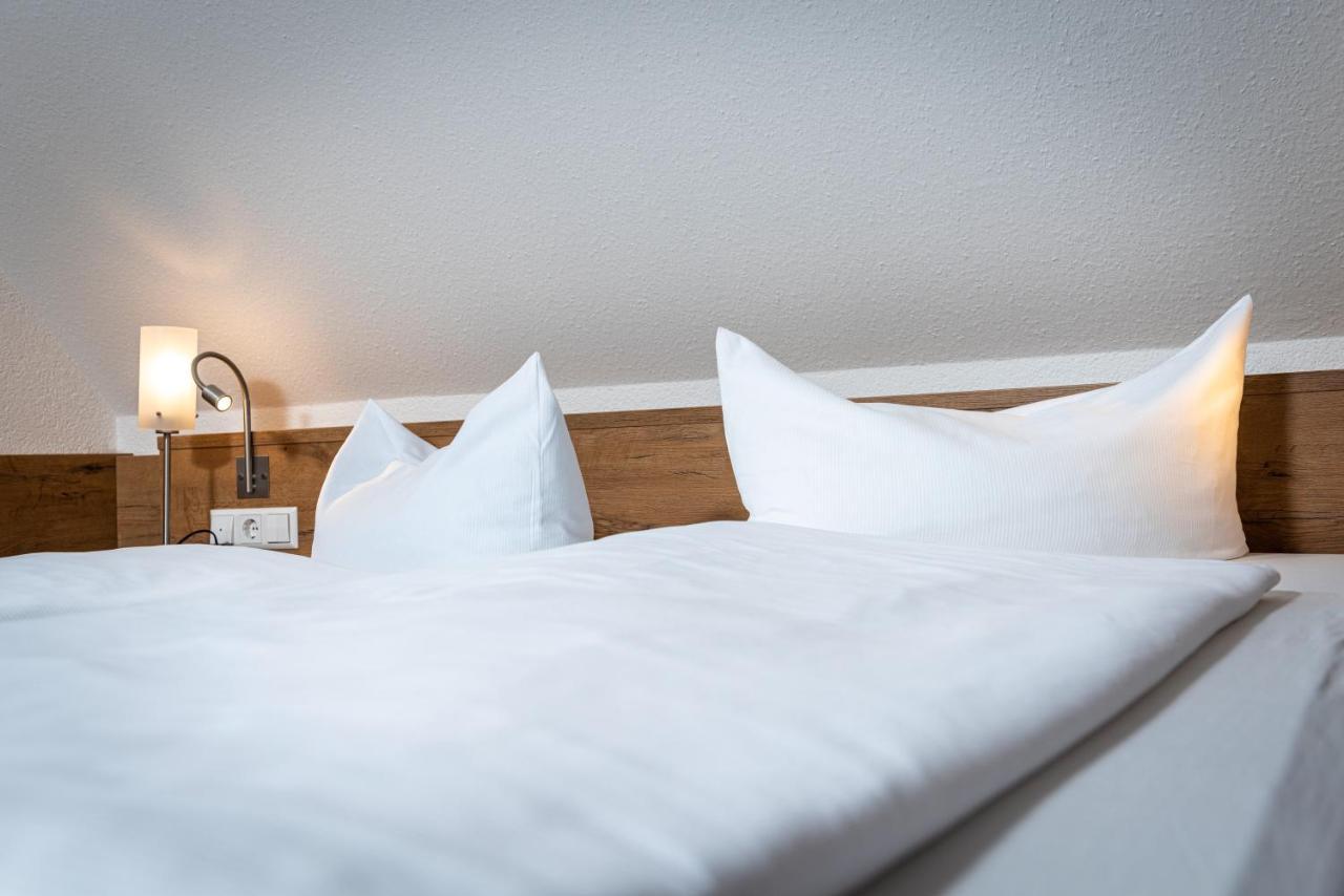 Ratskeller Lauda Hotell Exteriör bild