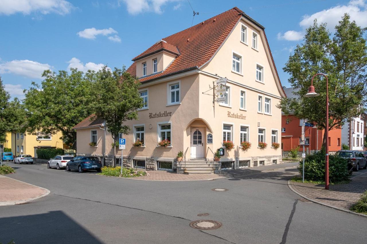 Ratskeller Lauda Hotell Exteriör bild